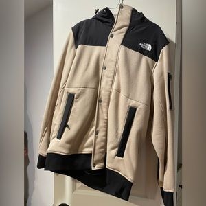 Brand new Northface coat